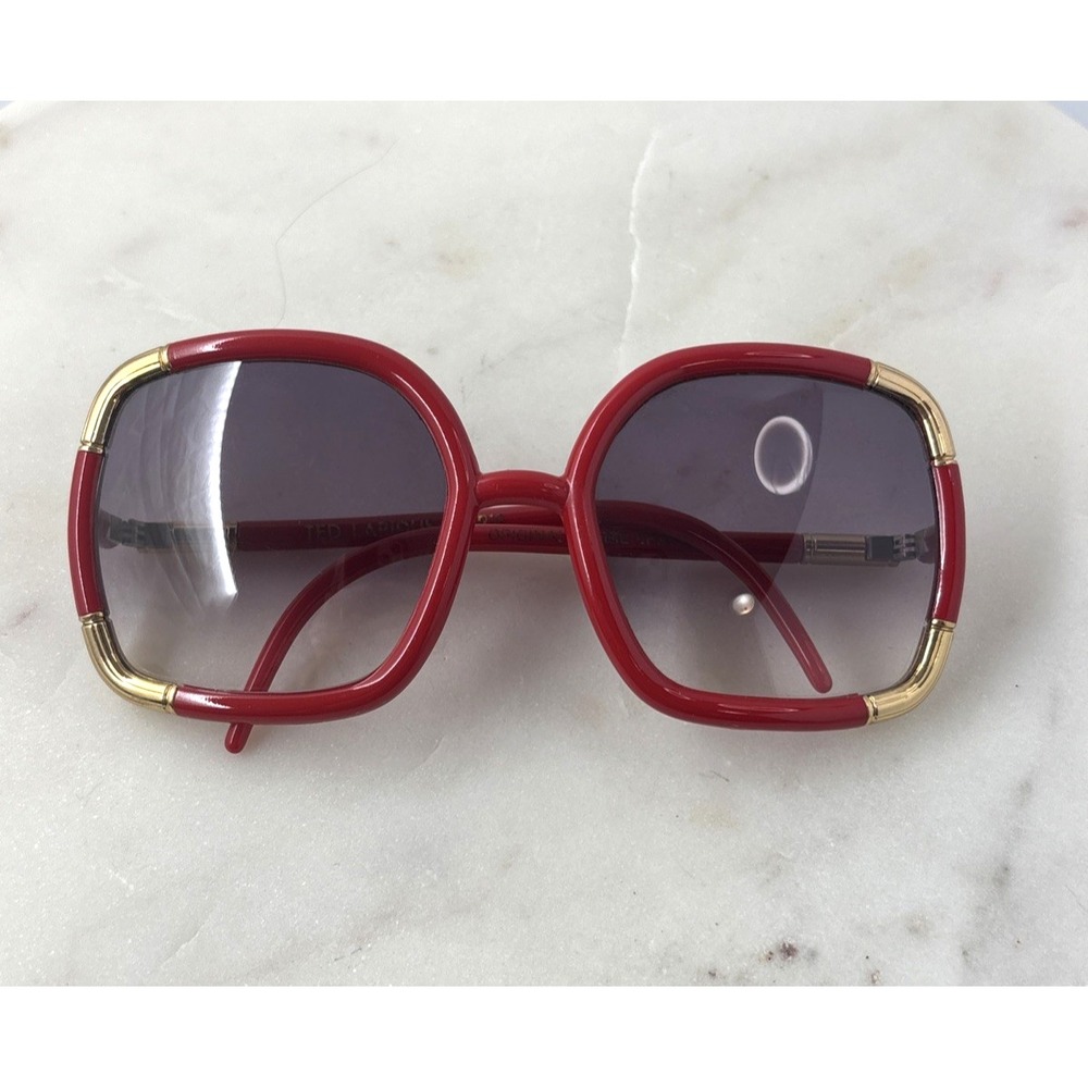 VTG Bold Oversized Ted Lapidus Paris Sunglasses Red Frames Gold-Tone Hardware - Picture 3 of 16